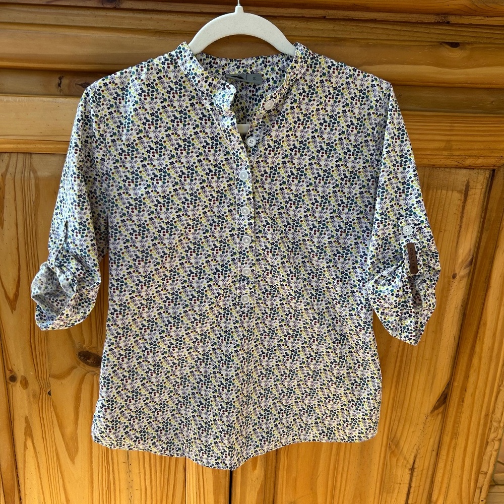 GoLite Blouse Floral 1/4 Button Up Lightweight 100% Cotton‎ Top Women Small
